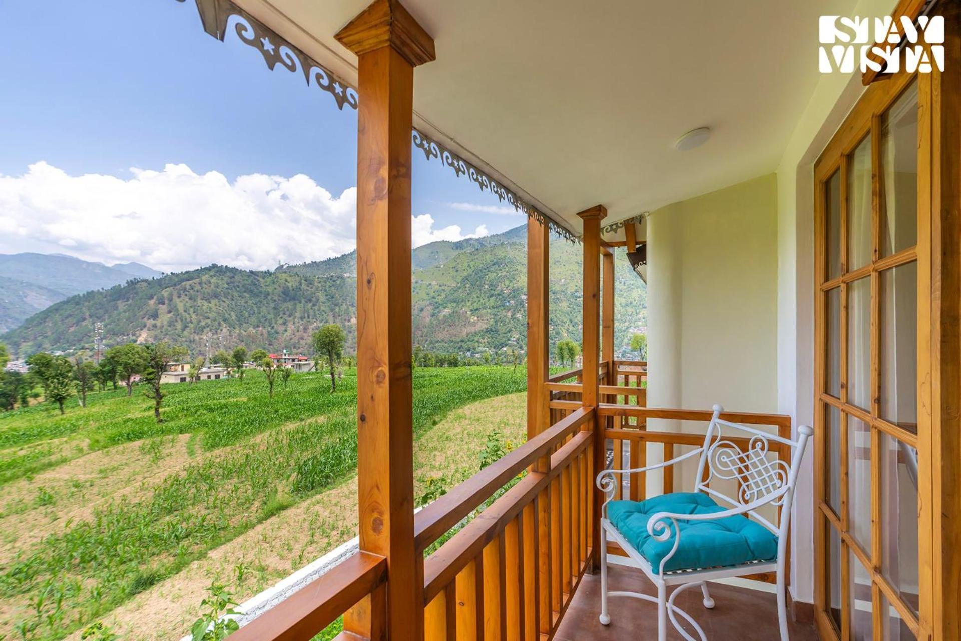Stayvista At The Oakridge 4 Bhk Villa In Dharamshala With Jacuzzi & Balcony Chamba  Εξωτερικό φωτογραφία
